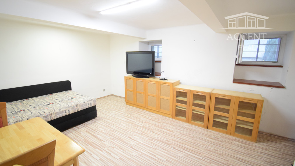 VÝBORNÁ CENA - PRENÁJOM 1 IZBOVÉHO BYTU V CENTRE MESTA