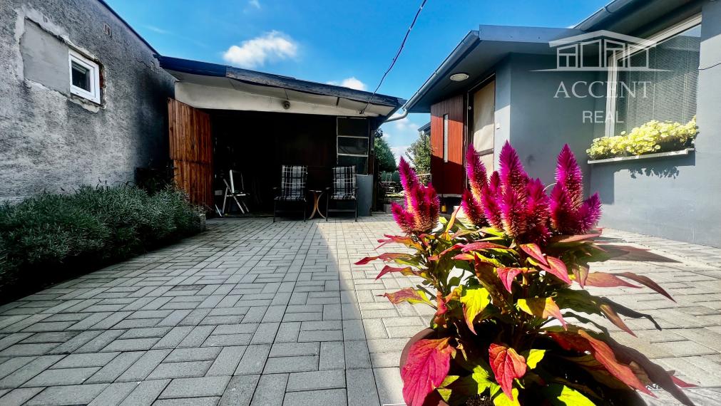 RODINNÝ DOM V CENTRE IVÁNKY PRI DUNAJI- FARNIANSKA UL. (POZEMOK 416M2)