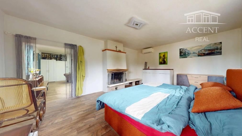 RODINNÝ DOM (107M2) V POKOJNEJ LOKALITE S PEKNÝM ROŽNÝM POZEMKOM (538M2) - MOST PRI BRATISLAVE