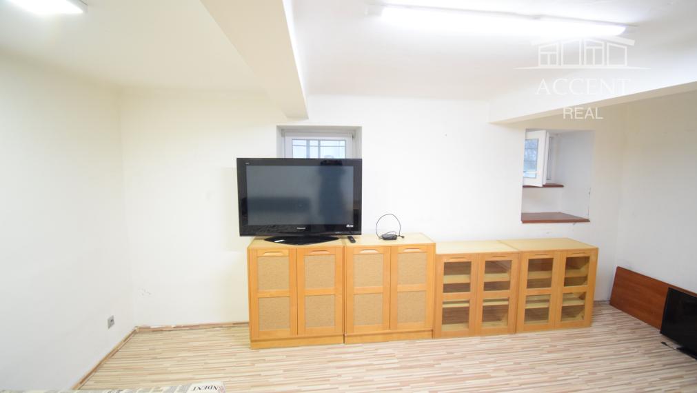 VÝBORNÁ CENA - PRENÁJOM 1 IZBOVÉHO BYTU V CENTRE MESTA