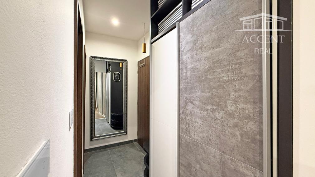 VEĽMI PEKNÝ, KVALITNE ZREKONŠTRUOVANÝ 3,5 - IZBOVÝ BYT V PETRŽALKE VO VÝBORNEJ LOKALITE PLNEJ ZELENE