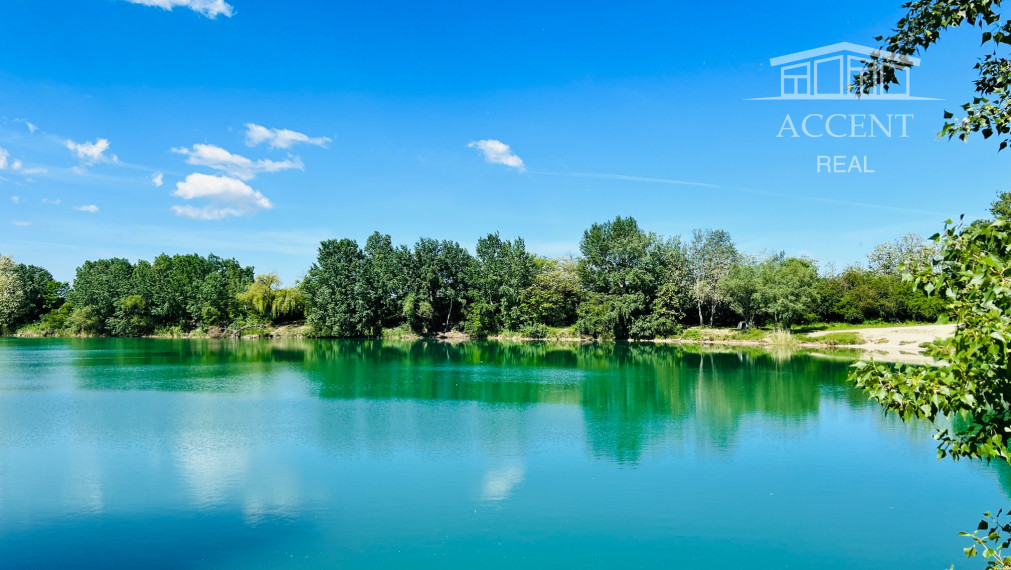 REKREAČNÝ POZEMOK (672M2) -ZELENÁ VODA- MOST PRI BRATISLAVE