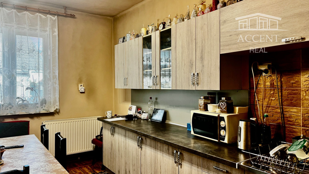 RODINNÝ DOM V CENTRE IVÁNKY PRI DUNAJI- FARNIANSKA UL. (POZEMOK 416M2)