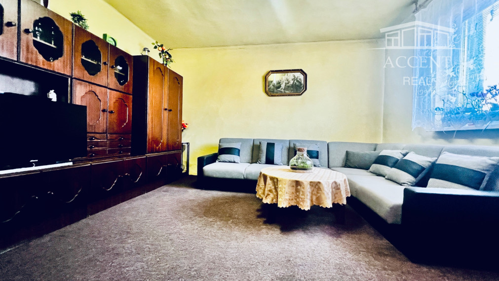 RODINNÝ DOM V CENTRE IVÁNKY PRI DUNAJI- FARNIANSKA UL. (POZEMOK 416M2)