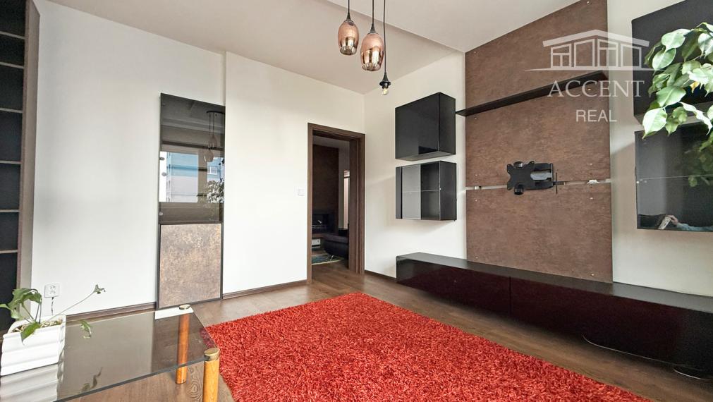 VEĽMI PEKNÝ, KVALITNE ZREKONŠTRUOVANÝ 3,5 - IZBOVÝ BYT V PETRŽALKE VO VÝBORNEJ LOKALITE PLNEJ ZELENE