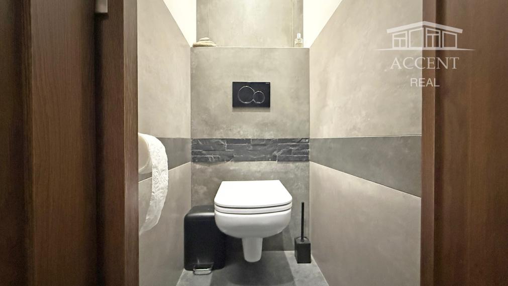 VEĽMI PEKNÝ, KVALITNE ZREKONŠTRUOVANÝ 3,5 - IZBOVÝ BYT V PETRŽALKE VO VÝBORNEJ LOKALITE PLNEJ ZELENE