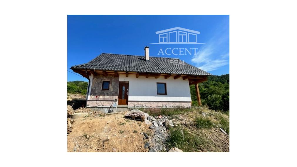 KOSTIVRCH - NÁDHERNÉ STAVEBNÉ POZEMKY NA DOMY A CHATY(2 x 758m2) V MALEBNOM PROSTREDÍ