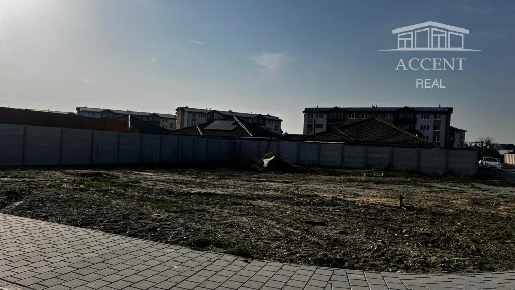 ROŽNÝ VOĽNÝ STAVEBNÝ POZEMOK (612M2),  SKVELÁ POLOHA -  MOST PRI BRATISLAVE