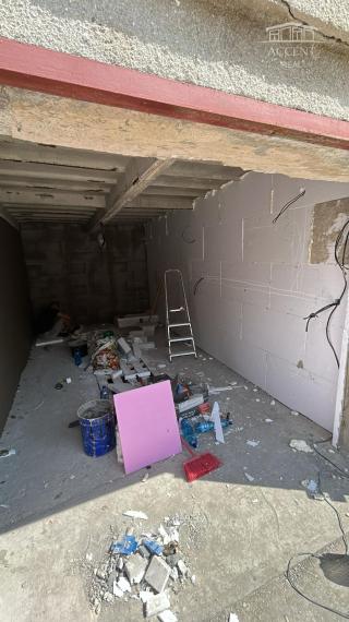 PREDAJ KOMPLETNE ZREKONŠTRUOVANEJ  GARÁŽE NA HANÁCKEJ ULICI V RUŽINOVE