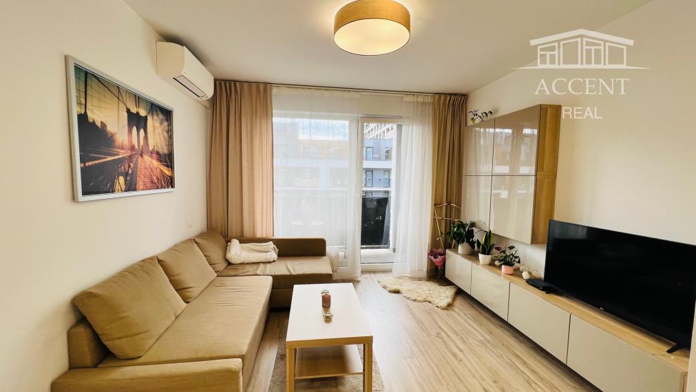 PRENÁJOM VEĽMI PEKNÉHO KLIMATIZOVANÉHO  JEDNOIZBOVÉHO BYTU S LOGGIOU A S PARKOVACÍM MIESTOM - SLNEČNICE