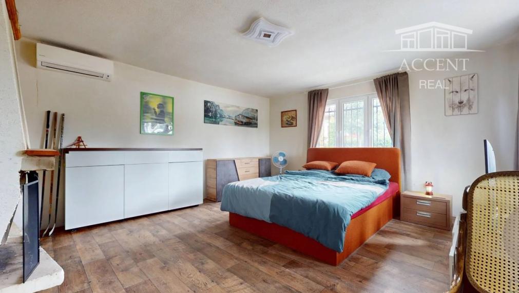 RODINNÝ DOM (107M2) V POKOJNEJ LOKALITE S PEKNÝM ROŽNÝM POZEMKOM (538M2) - MOST PRI BRATISLAVE