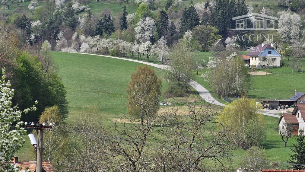 POSTAVÍME VÁM CHATU NA KĽÚČ - MALEBNÁ LOKALITA HORNÉ HÁMRE - KOSTIVRCH