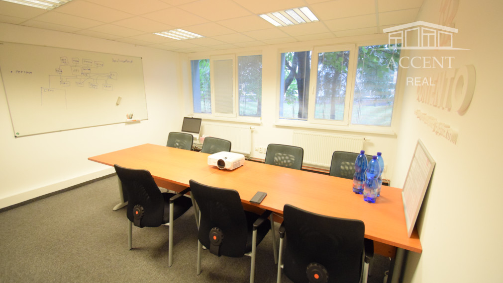 LUKRATÍVNE KANCELÁRSKE PRIESTORY V ŠIRŠOM CENTRE BRATISLAVY PRI OC AVION