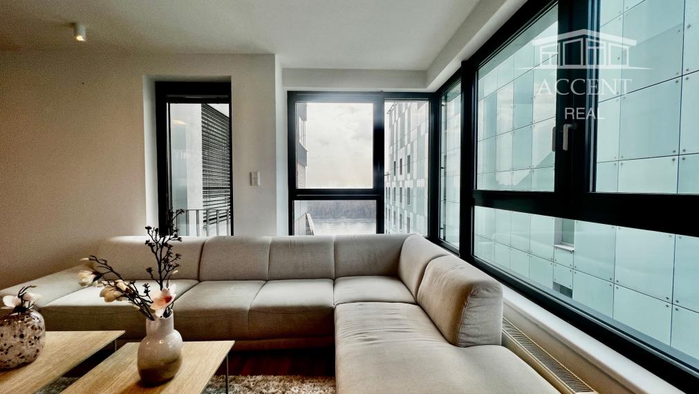 LUXUSNÝ VEĽKOMETRÁŽNY 3-IZBOVÝ BYT(90M2) NA 10. POSCHODÍ V RIVERPARKU S VÝHĽADOM NA DUNAJ - PARKING V GARÁŽI