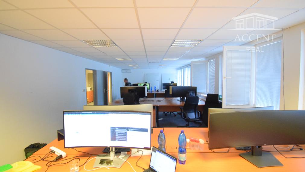 LUKRATÍVNE KANCELÁRSKE PRIESTORY V ŠIRŠOM CENTRE BRATISLAVY PRI OC AVION