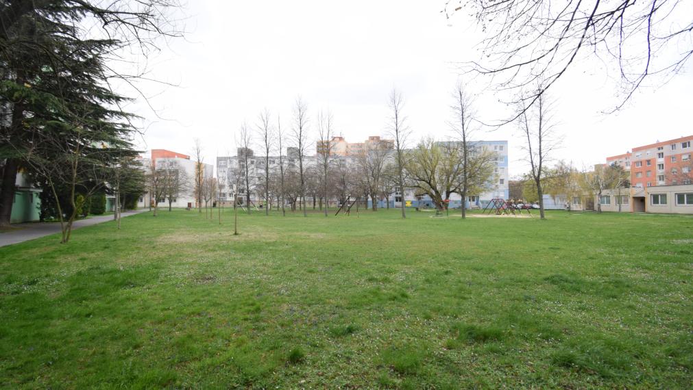 PREDAJ 3 IZBOVÉHO BYTU S BALKÓNOM  - V CENTRE MOSONMAGYARÓVÁR