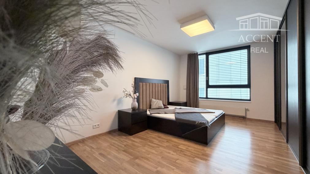 LUXUSNÝ VEĽKOMETRÁŽNY 3-IZBOVÝ BYT(90M2) NA 10. POSCHODÍ V RIVERPARKU S VÝHĽADOM NA DUNAJ - PARKING V GARÁŽI