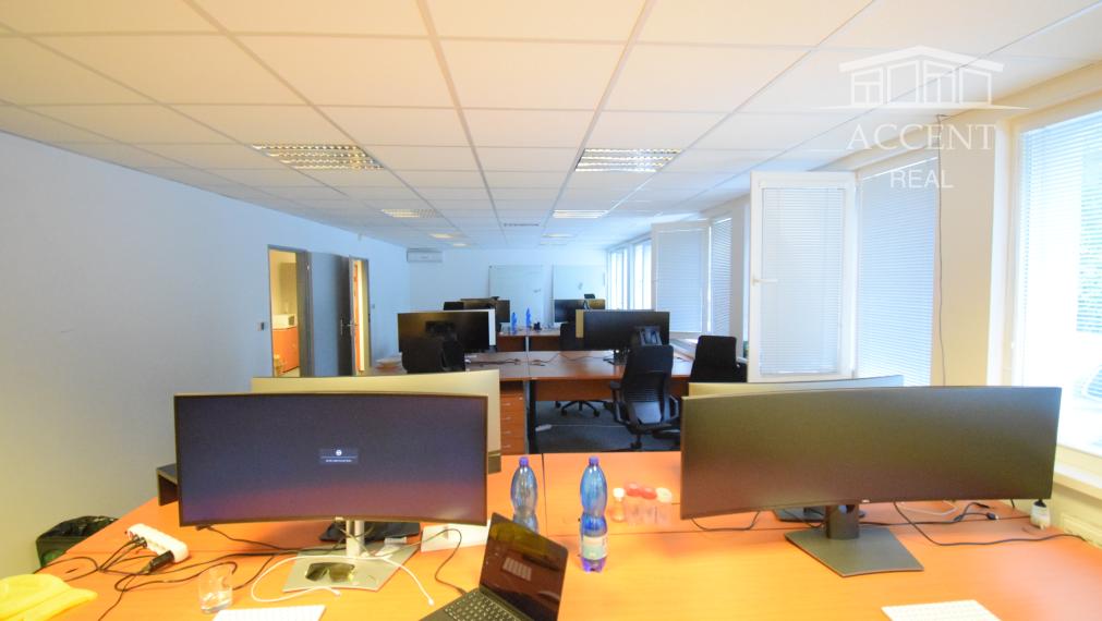 LUKRATÍVNE KANCELÁRSKE PRIESTORY V ŠIRŠOM CENTRE BRATISLAVY PRI OC AVION
