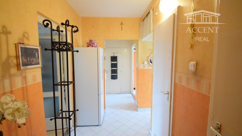 PREDAJ 3 IZBOVÉHO BYTU S BALKÓNOM  - V CENTRE MOSONMAGYARÓVÁR