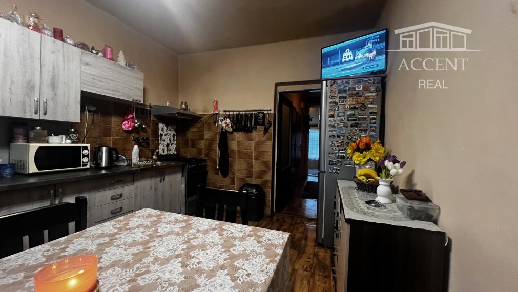 RODINNÝ DOM V CENTRE IVÁNKY PRI DUNAJI- FARNIANSKA UL. (POZEMOK 416M2)