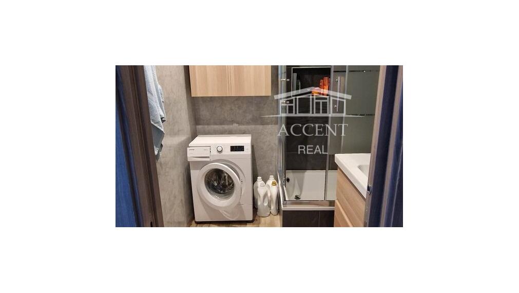 SLNEČNÝ, KVALITNE ZREKONŠTRUOVANÝ  3-IZBOVÝ BYT V CENTRE SENCA - KOLLÁROVA ULICA