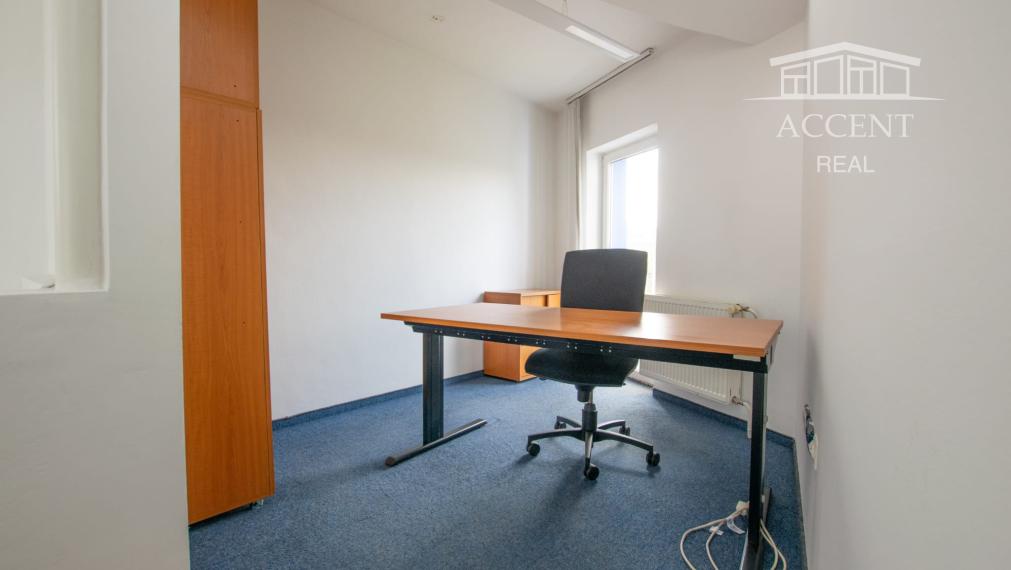 TROJPODLAŽNÁ POLYFUNKČNÁ BUDOVA V RUŽINOVE (414M2) - FREKVENTOVANÁ GALVANIHO ULICA