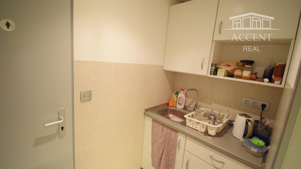 LUKRATÍVNE KANCELÁRSKE PRIESTORY V ŠIRŠOM CENTRE BRATISLAVY PRI OC AVION