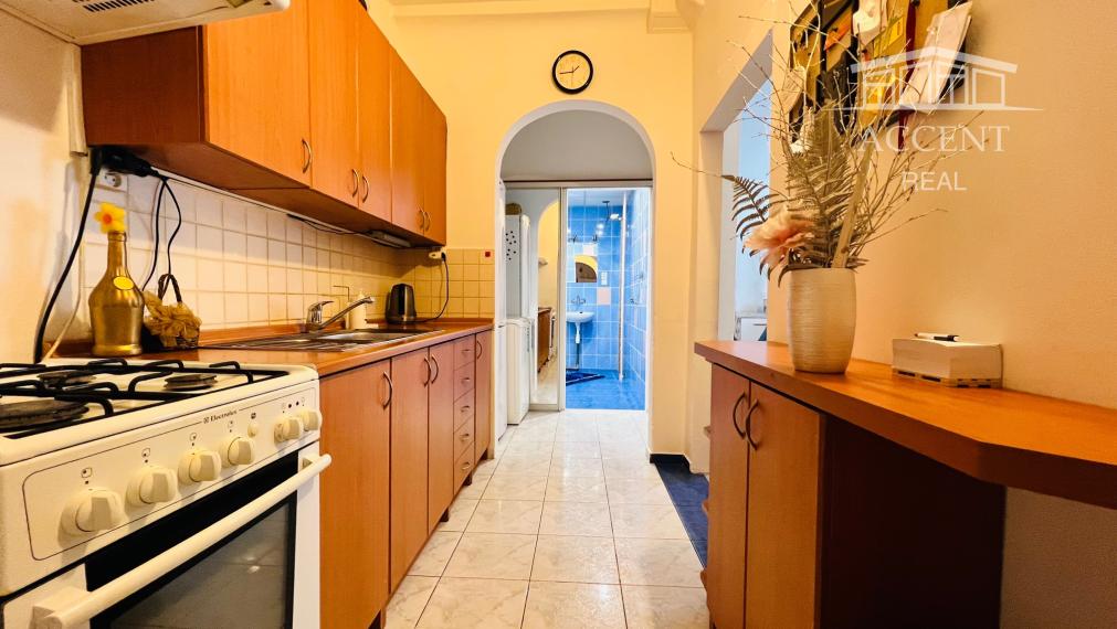 PRENÁJOM - PEKNÝ, ZREKONŠTRUOVANÝ  2- IZBOVÝ BYT V RUŽINOVE UPROSTRED ZELENE