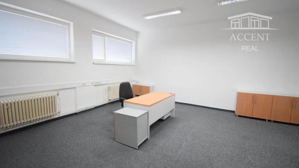 PRENÁJOM POSLEDNÝCH ZARIADENÝCH KANCELÁRIÍ S PARKOVACÍMI MIESTAMI - FREKVENTOVANÁ IVANSKÁ CESTA