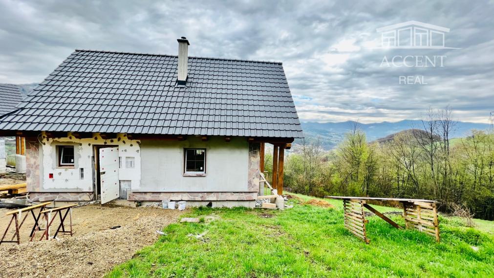 POSTAVÍME VÁM CHATU NA KĽÚČ - MALEBNÁ LOKALITA HORNÉ HÁMRE - KOSTIVRCH