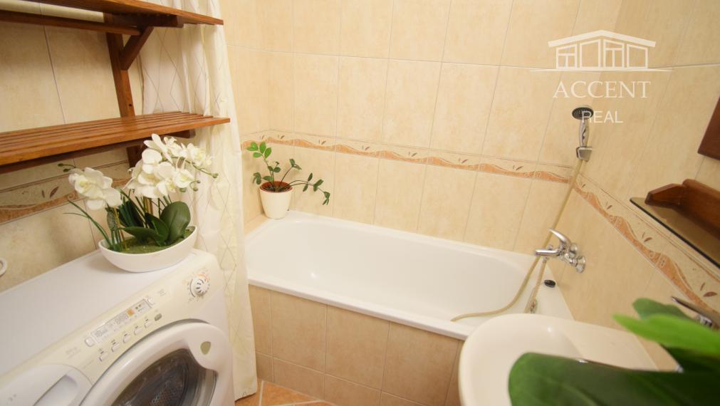 VEĽKORYSÝ 1 IZBOVÝ BYT SO SAMOSTATNOU KUCHYŇOU