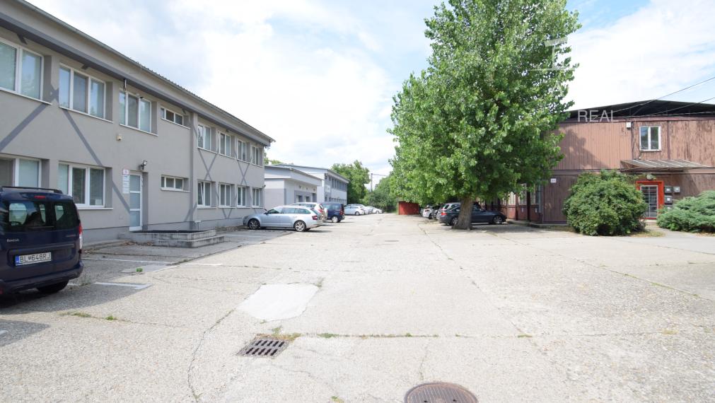 LUKRATÍVNE KANCELÁRSKE PRIESTORY V ŠIRŠOM CENTRE BRATISLAVY PRI OC AVION