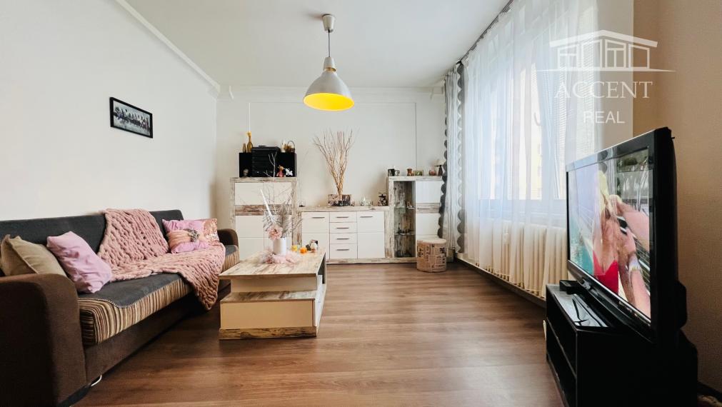 PRENÁJOM - PEKNÝ, ZREKONŠTRUOVANÝ  2- IZBOVÝ BYT V RUŽINOVE UPROSTRED ZELENE