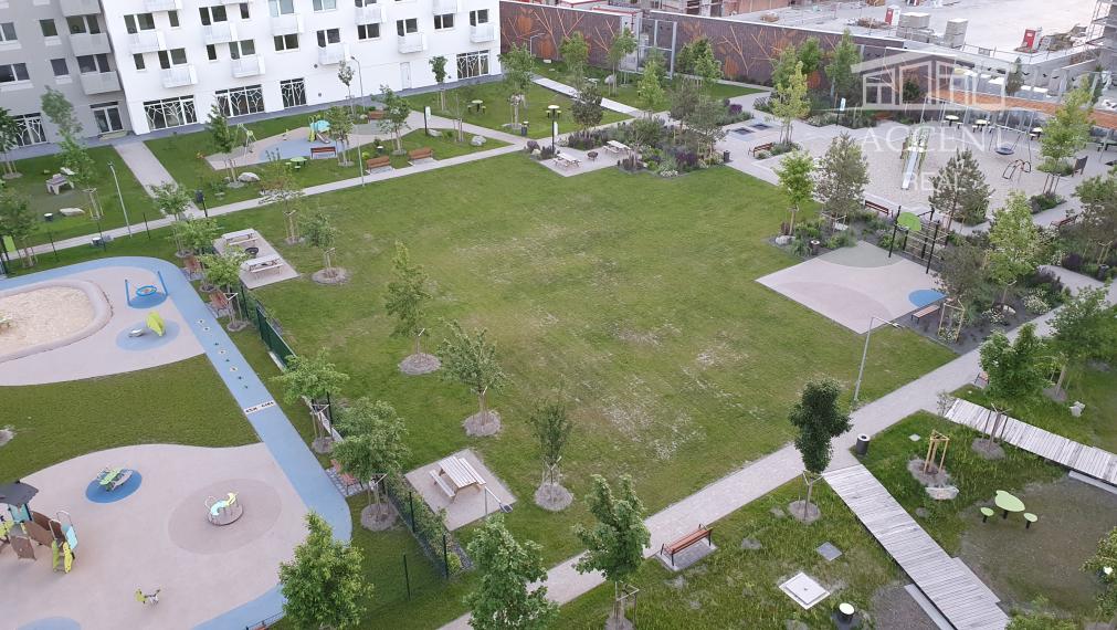 VÝBORNÁ CENA - PRENÁJOM 2 - IZBOVÉHO BYTU S BALKÓNOM A GARÁŽOVÝM STÁTÍM - OVOCNÉ SADY