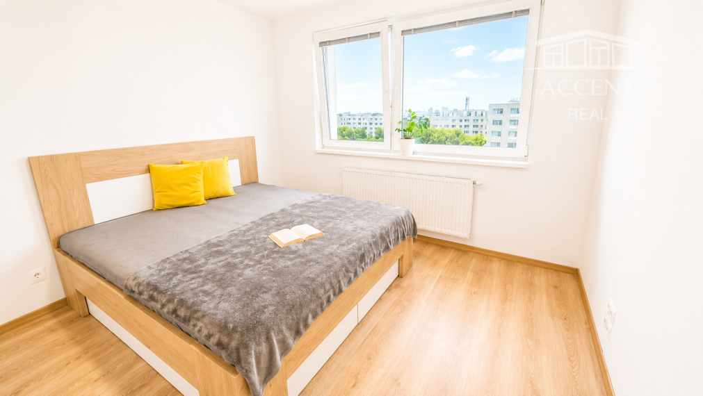 VÝBORNÁ CENA - PRENÁJOM 2 - IZBOVÉHO BYTU S BALKÓNOM A GARÁŽOVÝM STÁTÍM - OVOCNÉ SADY
