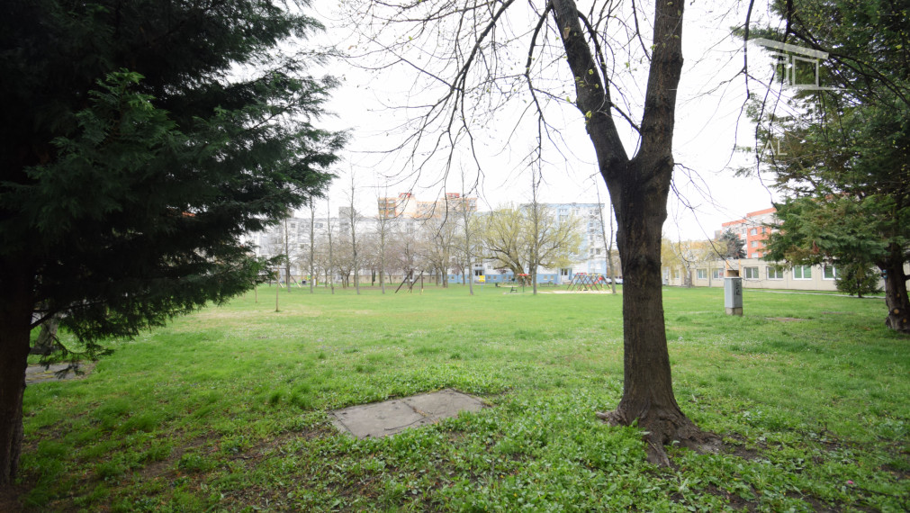 PREDAJ 3 IZBOVÉHO BYTU S BALKÓNOM  - V CENTRE MOSONMAGYARÓVÁR