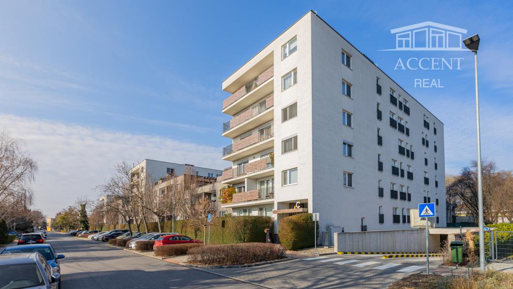 PRENÁJOM PARKOVACIEHO MIESTA V NOVOSTAVBE NA ULICI NA KRIŽOVATKÁCH 31C