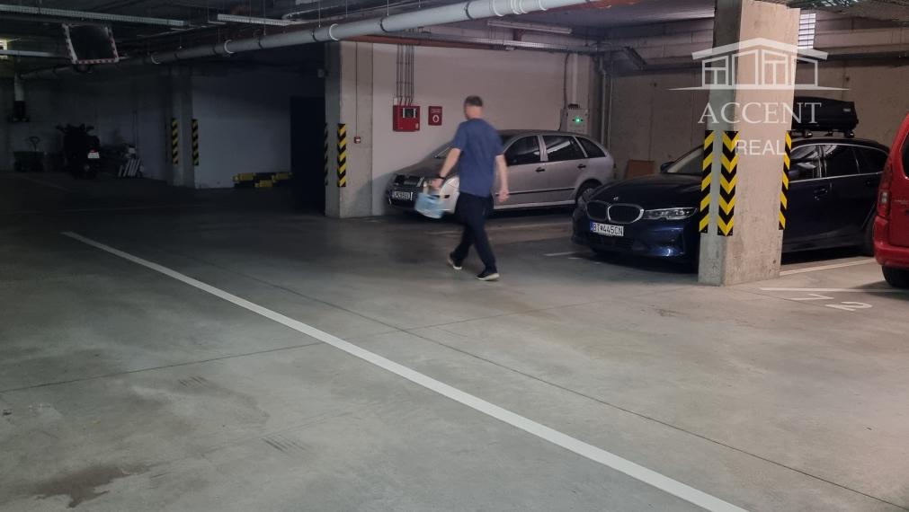PRENÁJOM PARKOVACIEHO MIESTA V NOVOSTAVBE NA ULICI NA KRIŽOVATKÁCH 31C