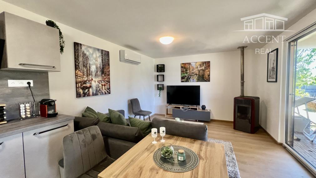NA PRENÁJOM 2-IZBOVÝ DOM S TERASOU A VEĽKOU ZÁHRADOU (635M2)- VLASTNÁ PRÍJAZDOVÁ CESTA A 3 PARKOVACIE MIESTA
