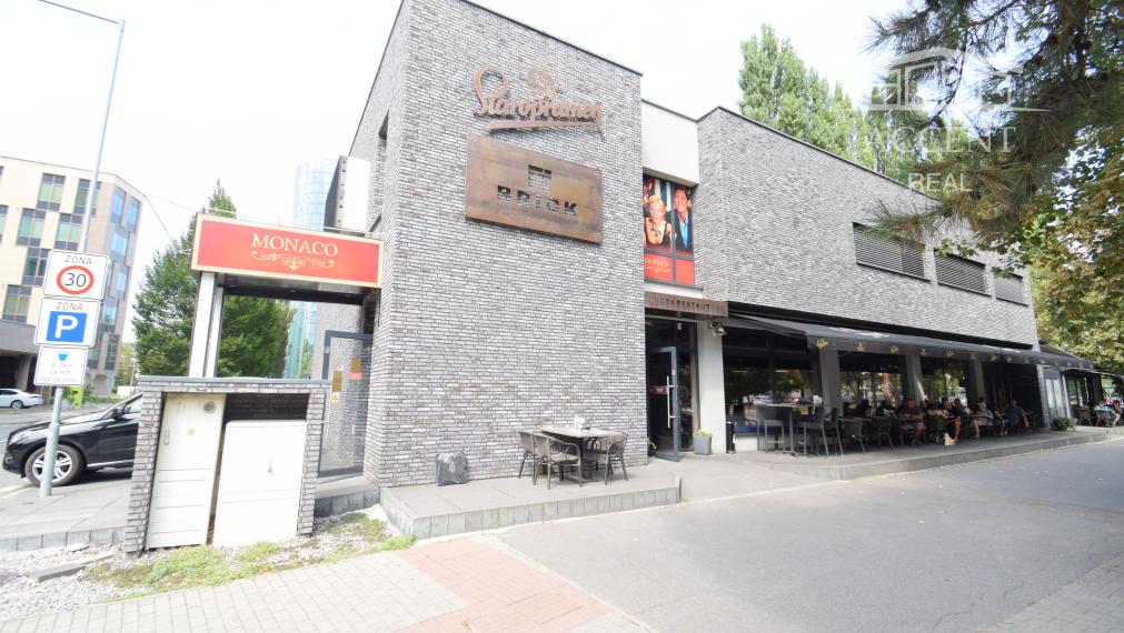 KOMERČNÉ  PRIESTORY S PARKOVANÍM (280M2) NA FREKVENTOVANEJ  TRNAVSKEJ CESTE - PRI ZIMNOM ŠTADIÓNE