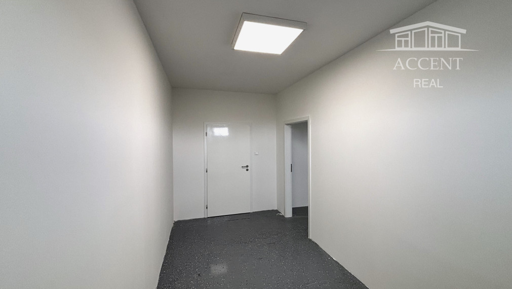 NA PRENÁJOM PRIESTOR - KANCELÁRIA/SKLAD 2 miestnosti (58m2)