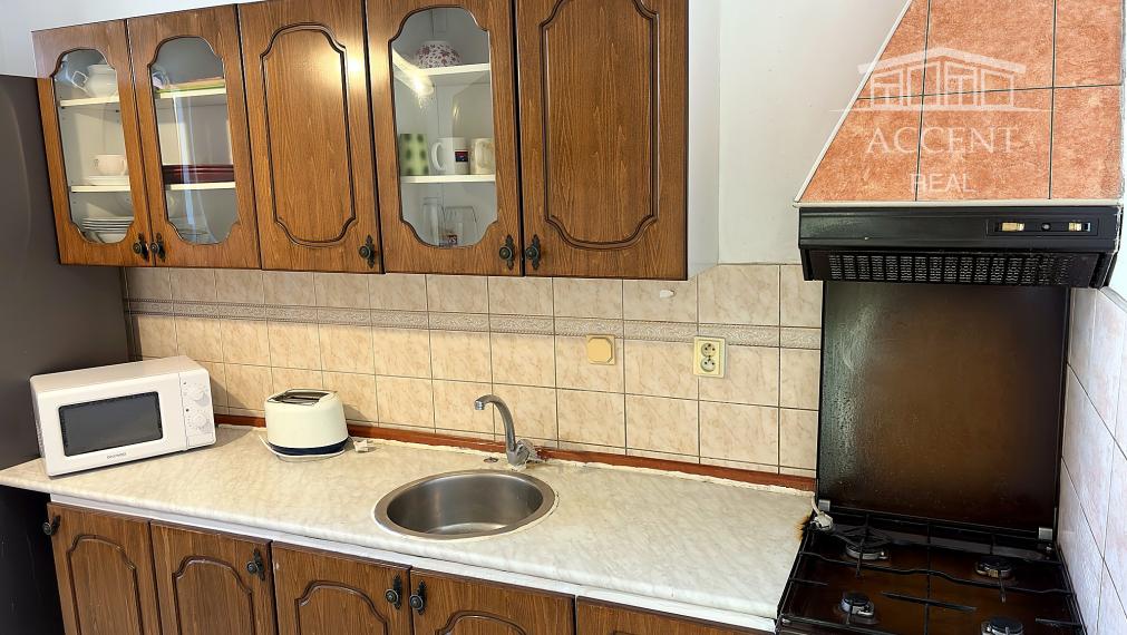 SLNEČNÝ 3-IZBOVÝ BYT (68 m²) V PÔVODNOM STAVE - DLHÉ DIELY