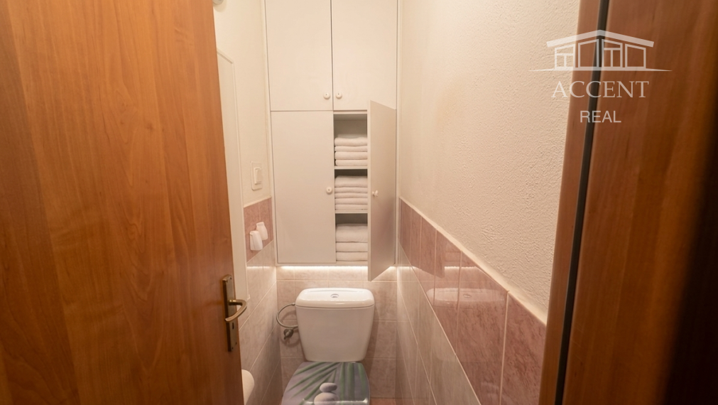 PRIESTRANNÝ 3-IZBOVÝ BYT S LOGGIOU(75M2) -  FURDEKOVA UL., PETRŽALKA