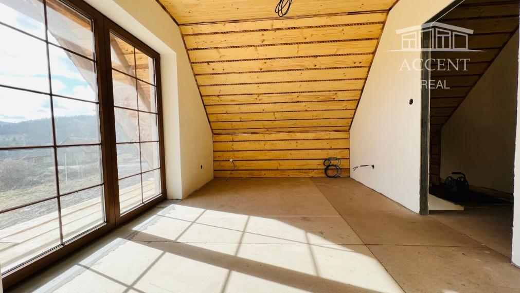 DVOJPODLAŽNÁ CHATA(108M2) V ŠTÝLOVOM ŠTANDARDE  - MALEBNÁ LOKALITA HORNÉ HÁMRE - KOSTIVRCH