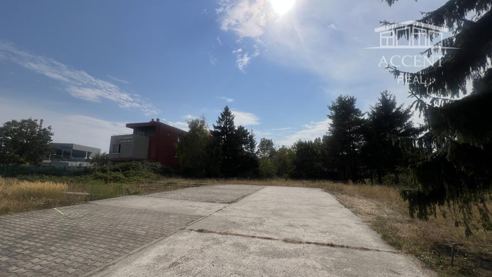 KOMERČNÉ STAVEBNÉ POZEMKY 2597M2 - LAMAČSKÁ CESTA