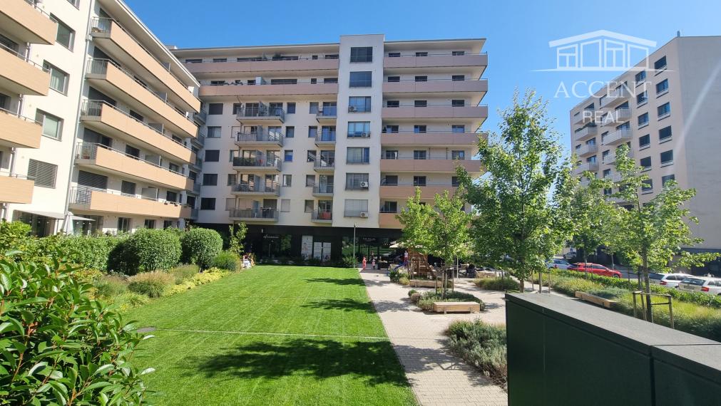 ACCENT REAL / PRENÁJOM 2 - IZBOVEJ NOVOSTAVBY S PARKOVACÍM MIESTOM A BALKÓNOM