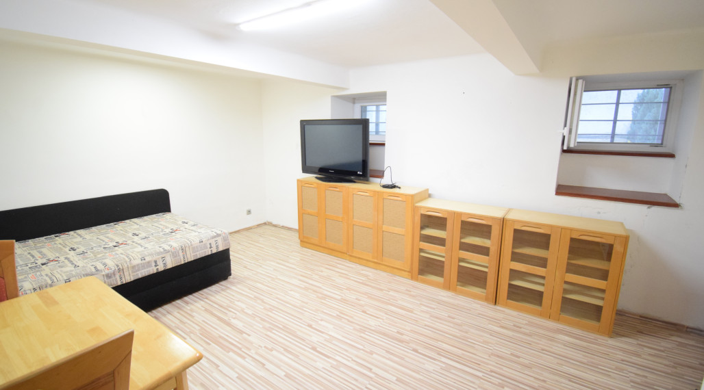 VÝBORNÁ CENA - PRENÁJOM 1 IZBOVÉHO BYTU V CENTRE MESTA