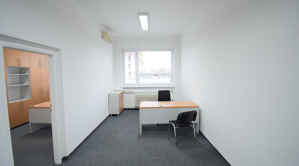 PRENÁJOM POSLEDNÝCH KANCELÁRIÍ NA FREKVENTOVANEJ ULICI - IVANSKÁ CESTA ZA VÝBORNÚ CENU