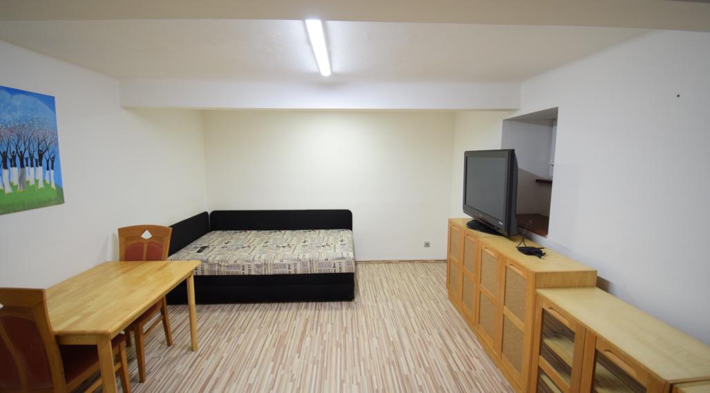 VÝBORNÁ CENA - PRENÁJOM 1 IZBOVÉHO BYTU V CENTRE MESTA