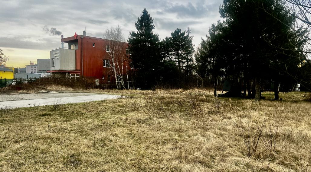 STAVEBNÉ POZEMKY 2597M2 - LAMAČSKÁ CESTA - ZMIEŠANÁ ZÓNA